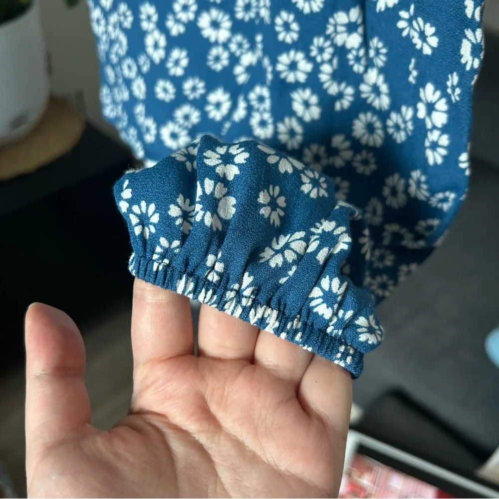 Nell Top in Dana Print - Picture 7 of 11